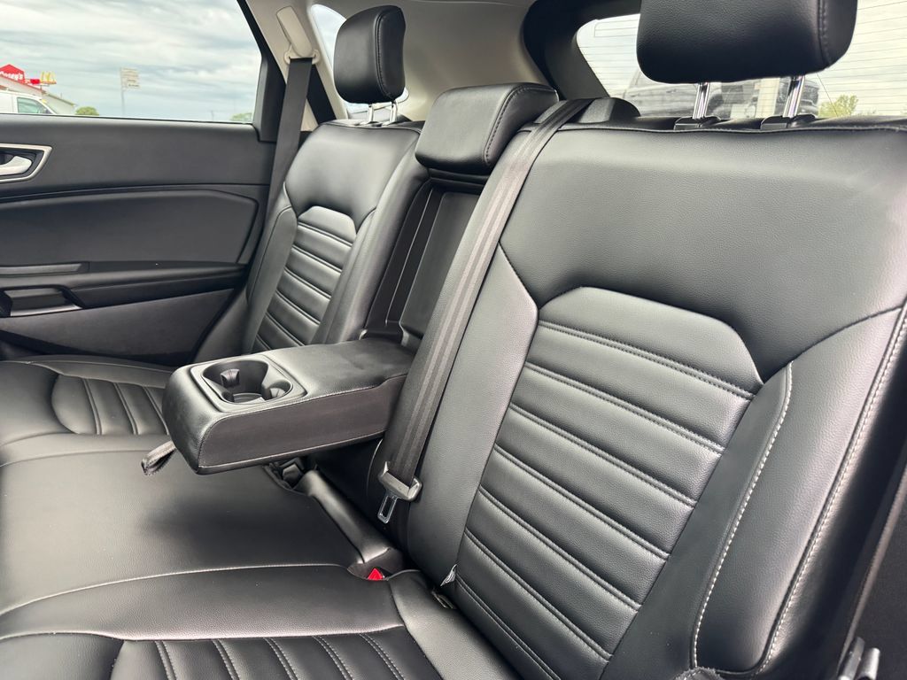 Used 2024 Ford Edge SEL w/ Convenience Package AWD/4WD image 36