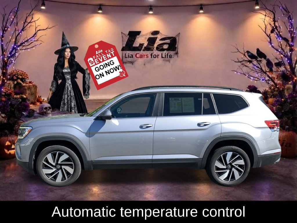 Used 2025 Volkswagen Atlas SE AWD/4WD image 6