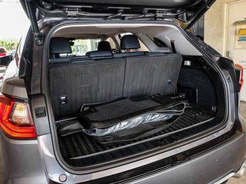 Used 2022 Lexus RX 350L FWD w/ Premium Package image 51