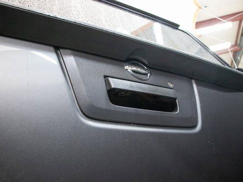 Used 2021 Nissan Frontier SV image 13