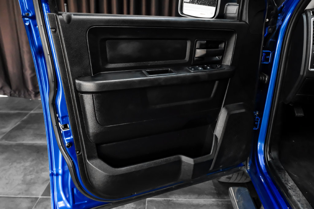Used 2019 RAM 1500 Express w/ Express Value Package AWD/4WD image 44