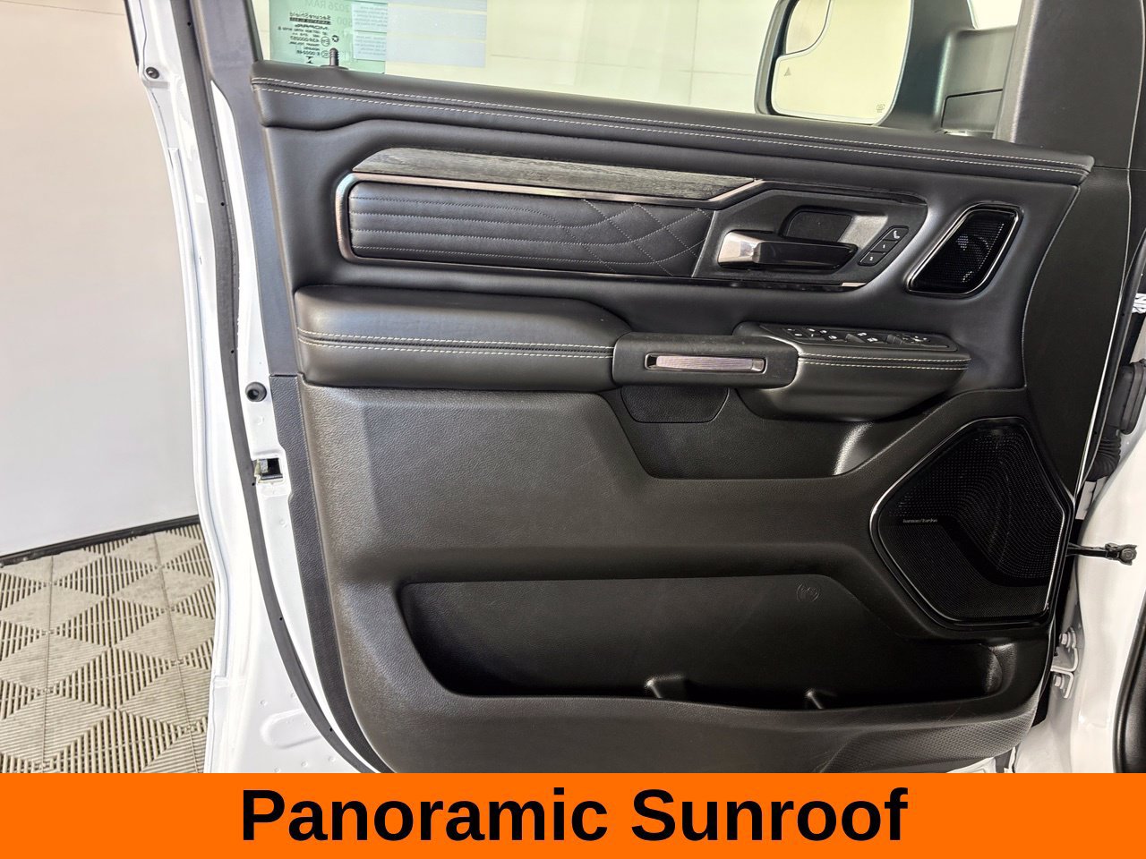 Used 2026 RAM 1500 Limited AWD/4WD image 10