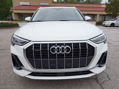 Used 2020 Audi Q3 2.0T Premium Plus w/ Premium Plus Package image 4