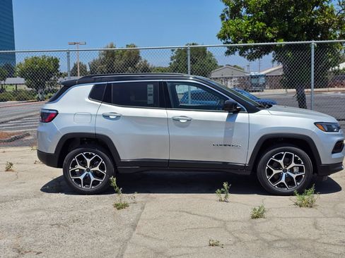 New 2026 Jeep Compass Limited AWD/4WD image 4