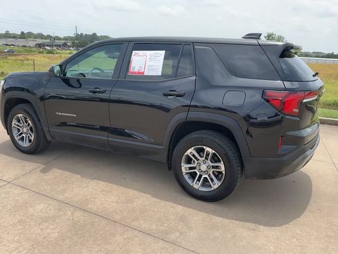 Used 2025 GMC Terrain Elevation AWD/4WD image 5