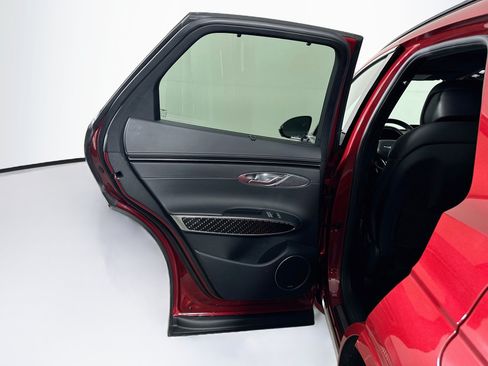 Used 2022 Genesis GV70 3.5T Sport w/ Sport Prestige Package AWD/4WD image 27