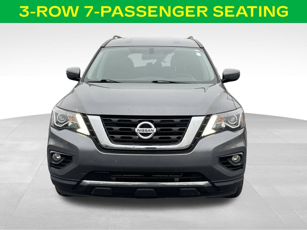 Used 2019 Nissan Pathfinder SV FWD image 3