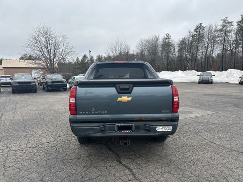 Used 2012 Chevrolet Avalanche LS AWD/4WD image 5