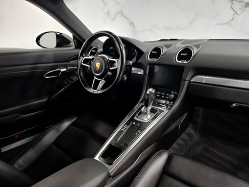 Used 2017 Porsche 718 Cayman image 16
