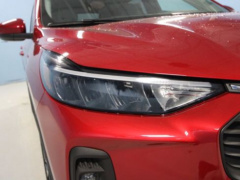 Used 2025 Ford Escape SE w/ Class II Trailer Tow Package FWD image 37