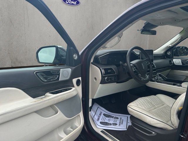 Used 2018 Lincoln Navigator L Black Label AWD/4WD image 33