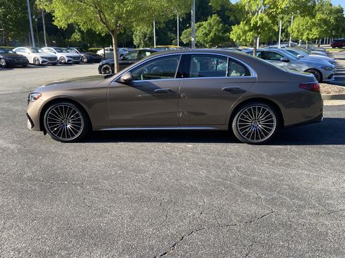 New 2026 Mercedes-Benz E 450 4MATIC Sedan image 14