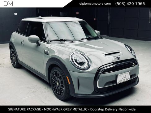 Used 2023 MINI Cooper SE FWD image 9
