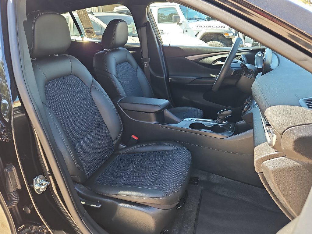Used 2026 Buick Envista Preferred FWD image 31