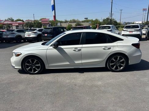 Used 2026 Honda Civic Sport image 4