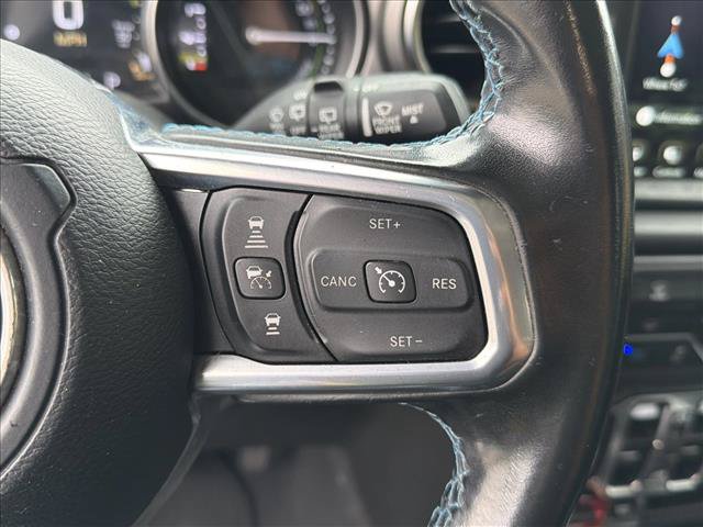 Used 2021 Jeep Wrangler Unlimited Rubicon 4xe AWD/4WD image 15