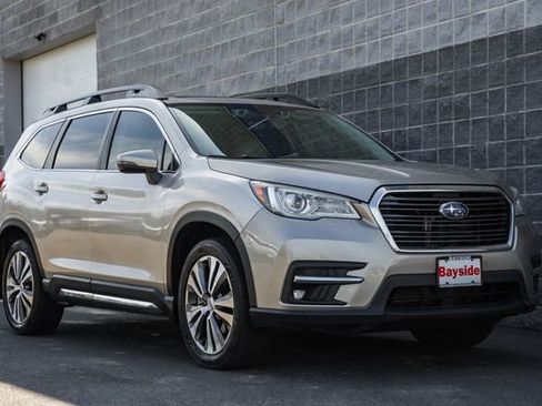 Used 2020 Subaru Ascent Limited w/ Technology Package image 2