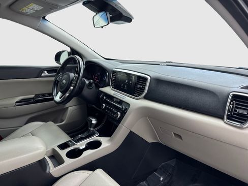 Used 2020 Kia Sportage EX image 42