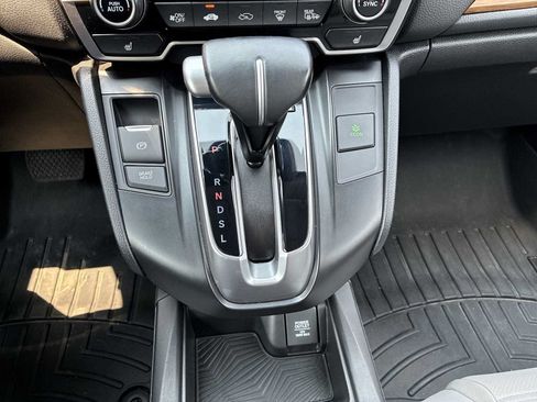 Used 2018 Honda CR-V Touring image 21