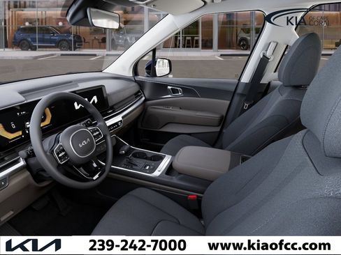 New 2026 Kia Carnival LX FWD image 17