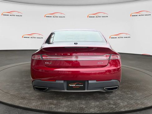 Used 2017 Lincoln MKZ Premiere FWD image 9