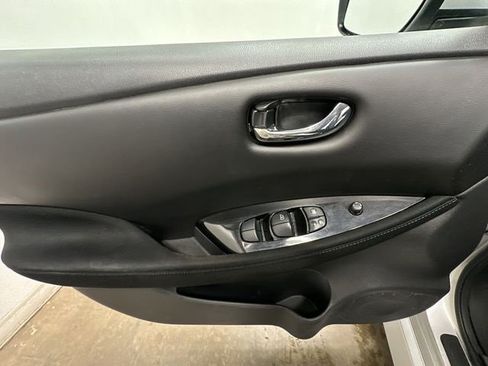 Used 2020 Nissan Leaf SV Plus w/ SV All Weather Package image 18