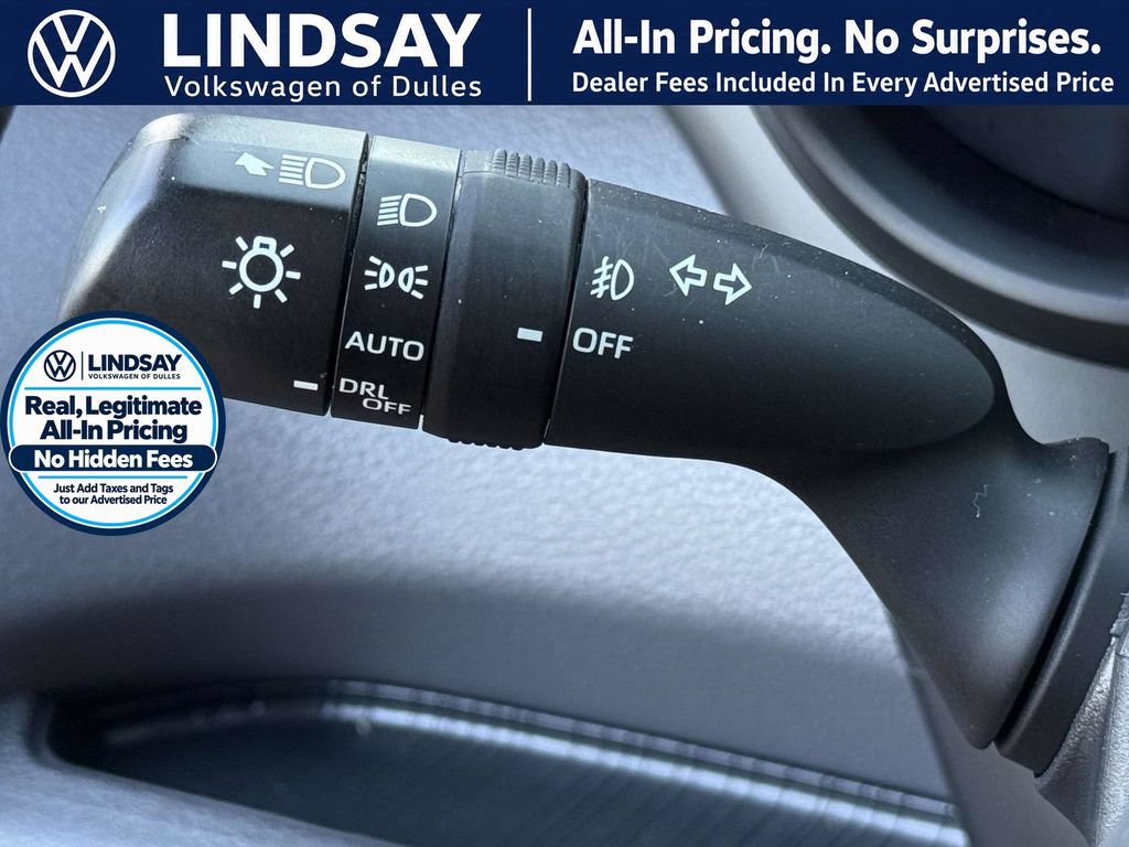 Used 2022 Toyota Sienna XSE w/ XSE Plus Package FWD image 27
