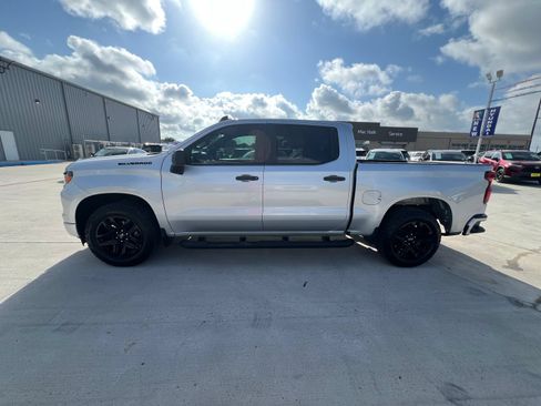 Used 2022 Chevrolet Silverado 1500 Custom w/ Rally Edition RWD image 6