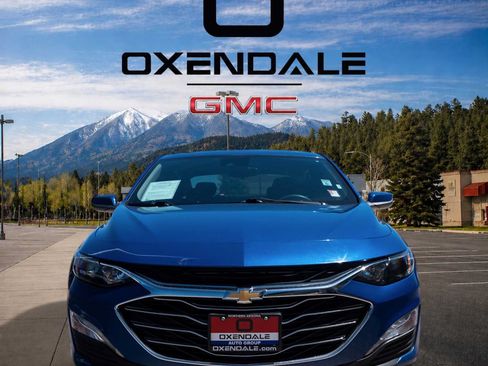 Used 2023 Chevrolet Malibu LT FWD image 3