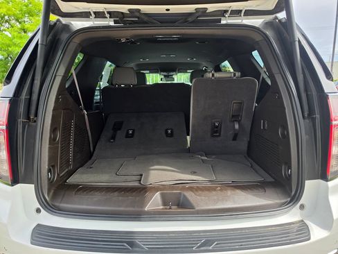 Used 2023 Chevrolet Tahoe LT AWD/4WD image 15