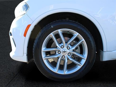 Used 2024 Dodge Durango GT image 10