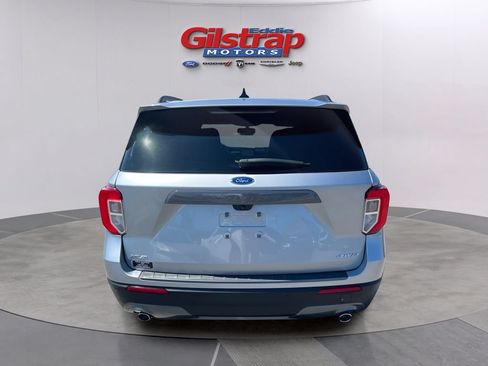 Used 2023 Ford Explorer XLT w/ Equipment Group 202A AWD/4WD image 4
