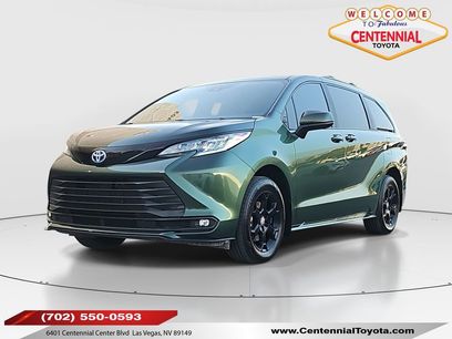 Used 2025 Toyota Sienna XLE Woodland Edition