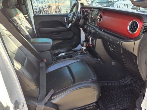 Certified 2018 Jeep Wrangler Unlimited Rubicon image 15