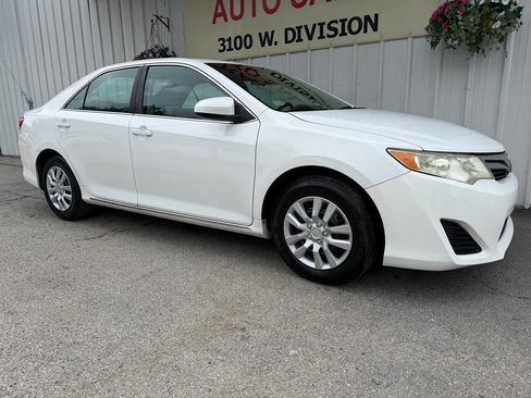 Used 2014 Toyota Camry LE w/ Fleet Convenience Package image 5
