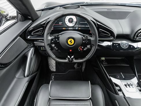 Used 2025 Ferrari Purosangue AWD/4WD image 12
