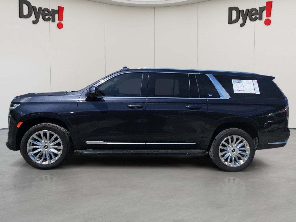 Used 2022 Cadillac Escalade ESV Premium Luxury AWD/4WD image 2