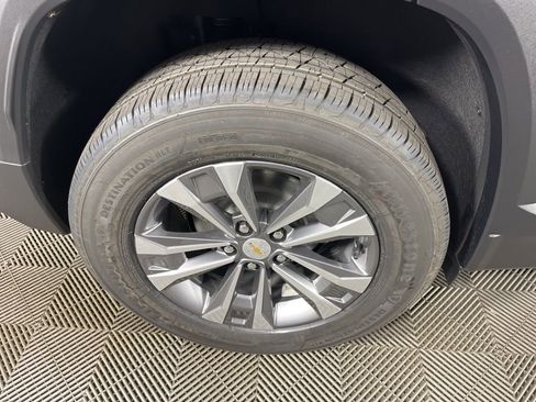 New 2026 Chevrolet Equinox LT FWD image 16
