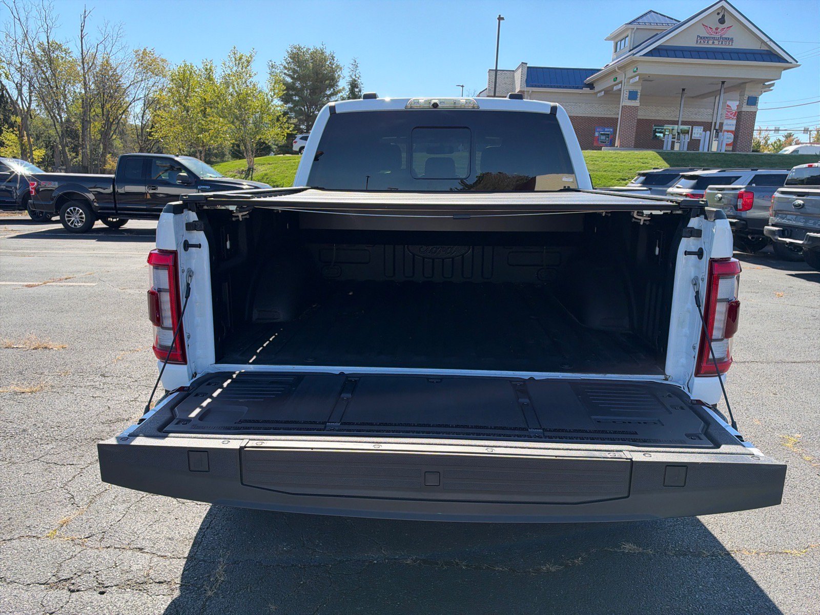 Used 2023 Ford F150 Raptor w/ Raptor 37 Performance Package AWD/4WD image 14