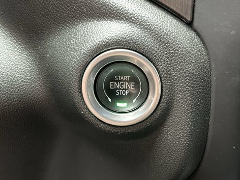 Certified 2021 GMC Sierra 1500 AT4 w/ AT4 Preferred Package AWD/4WD image 23