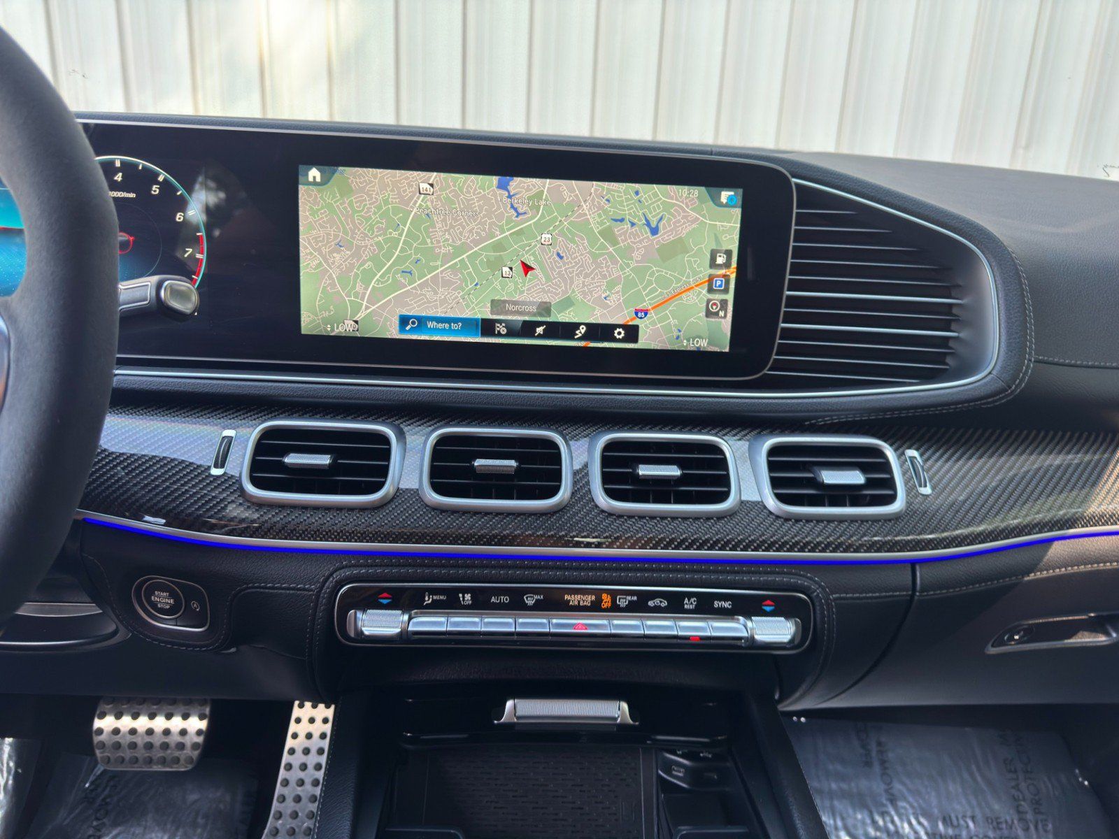 Used 2023 Mercedes-Benz GLE 53 AMG 4MATIC w/ Exterior Lighting Package image 28