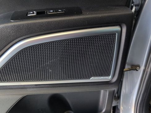 Used 2022 Kia Telluride SX w/ SX Prestige Package image 36