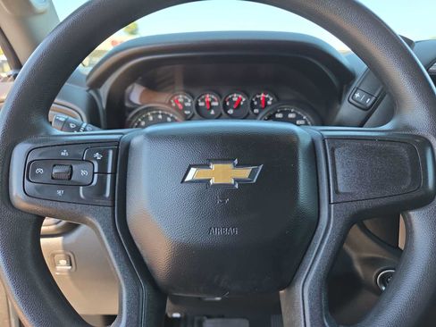 Used 2023 Chevrolet Silverado 1500 Custom AWD/4WD image 23