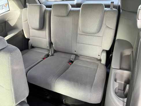 Used 2011 Honda Odyssey EX image 11
