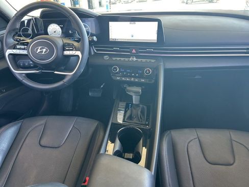 Used 2023 Hyundai Elantra Limited image 22