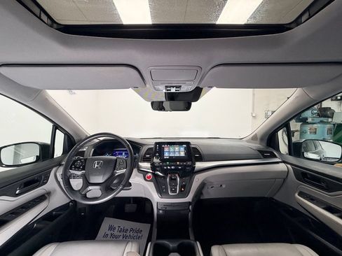 Used 2019 Honda Odyssey EX-L image 11