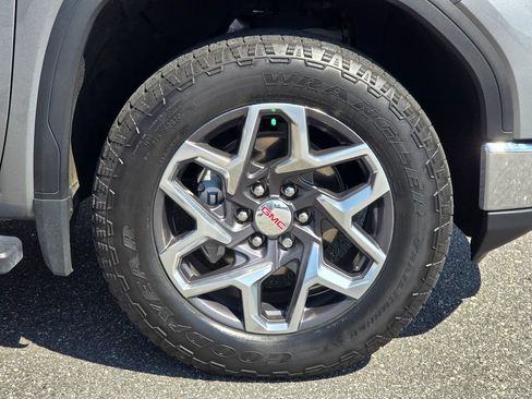 Certified 2023 GMC Sierra 1500 SLT w/ SLT Premium Package AWD/4WD image 24