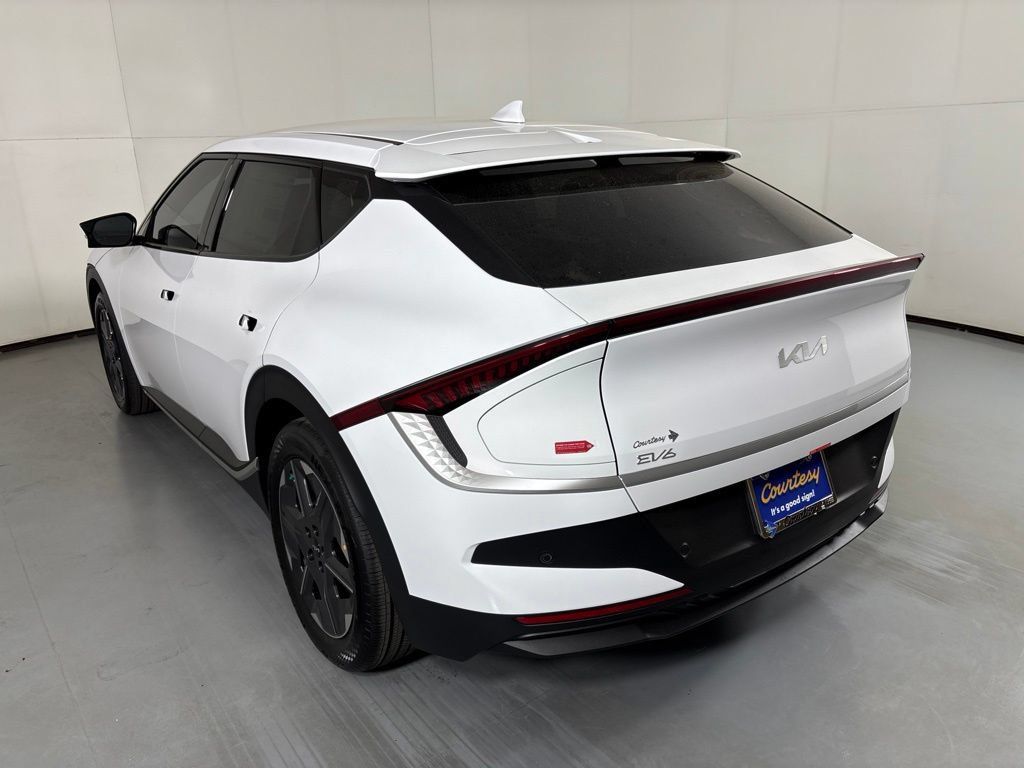 New 2026 Kia EV6 Light RWD image 6