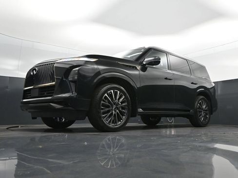 New 2026 INFINITI QX80 Autograph w/ Premium Cargo Package image 41