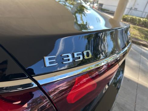 Used 2025 Mercedes-Benz E 350 4MATIC Sedan w/ Winter Package image 21